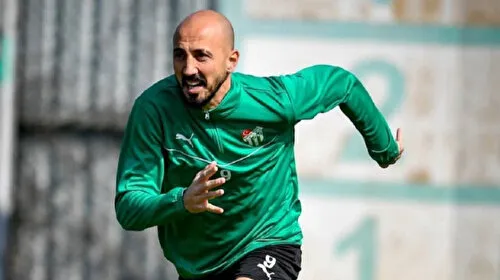 Aliağa FK Transferde Bomba! Ahmet İlhan Özek Geliyor Mu?