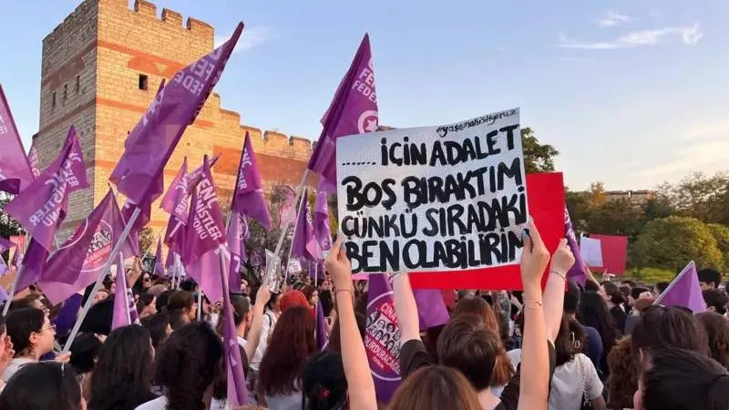 Burcu öğretmenin yardım çığlığı: Beni bu adamdan kurtarın!