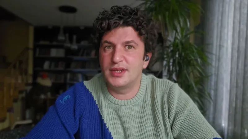 Dinçer Güner: Yengeçler cesur olun