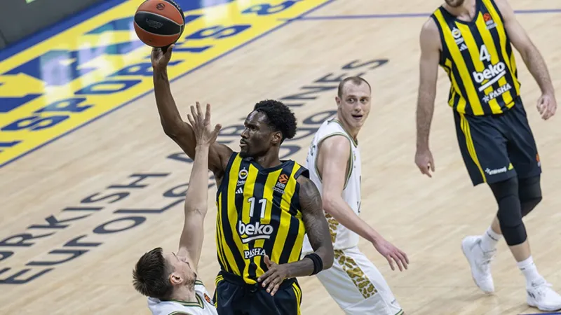 Fenerbahçe finalde!