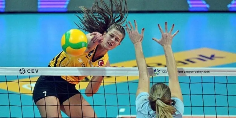 VakıfBank'ta Şok Ayrılık! Kiera van Ryk Gitti Mi?