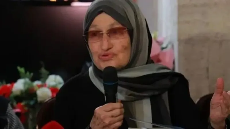 Gülsen Ataseven'in hayatı kitap oldu! "Gönüllülük Dünyasının Doktoru" birlik mesajı verdi: "Başörtülü başörtüsüz diye ayırmak memlekete fayda sağlamaz"