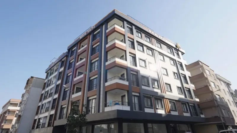 Güngören'de Kentsel Dönüşüm Mucizesi! Yarısı Bizden Kampanyası Şaşırttı!