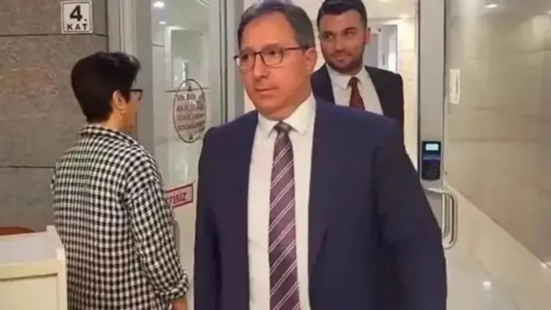 İBB'de Şok İddia! Kapalıçarşı Bağlantılı Para Transferi Mi?