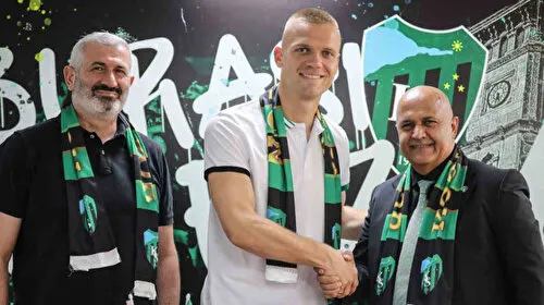 Kocaelispor yeni kalecisi Aleksandar Jovanovic'le sözleşme imzaladı