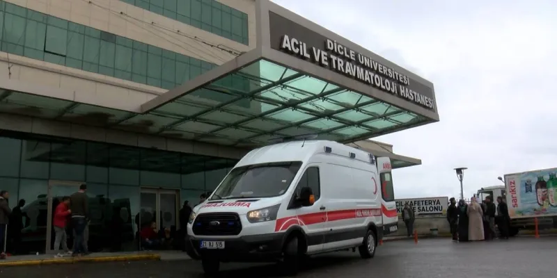 Kan Donduran Olay! Kuzenini Öldürdü, Oğlunu Yaraladı!