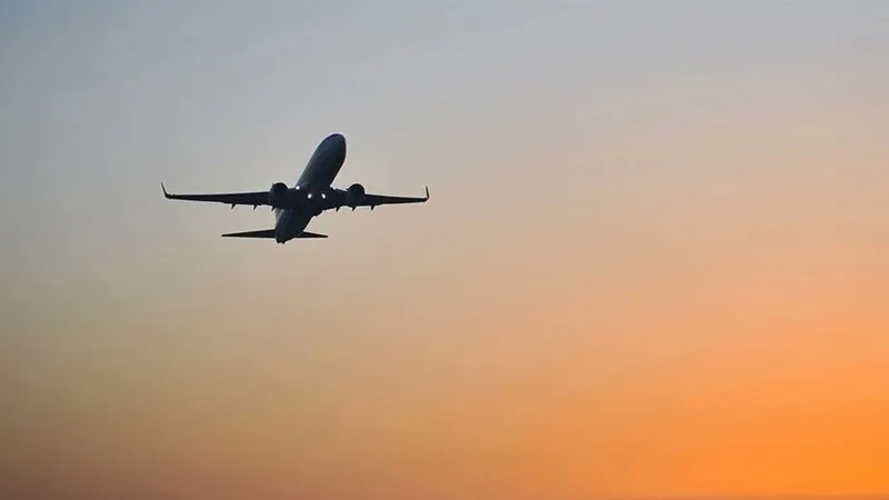 Lufthansa, Tel Aviv uçuşlarını askıya alma uygulamasını uzattı