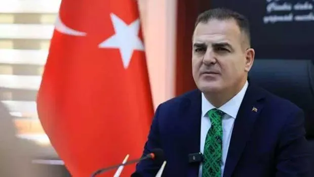 Muğla Valisi Akbıyık'tan Marmaris'teki eğlence mekanlarına ilişkin açıklama: Paylaşılan birçok görüntü geçmiş yıllara ait
