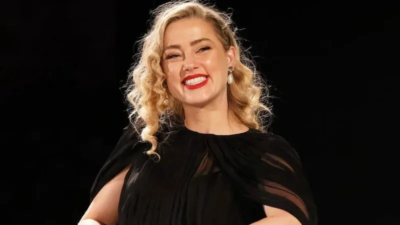Amber Heard'den Şok Hamle! İkiz Bebek Sırrı Ortaya Çıktı