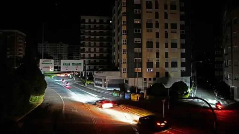 Avrupa'yı Karanlığa Gömülmüştü! İspanya Elektrik Kesintisi Açıklaması