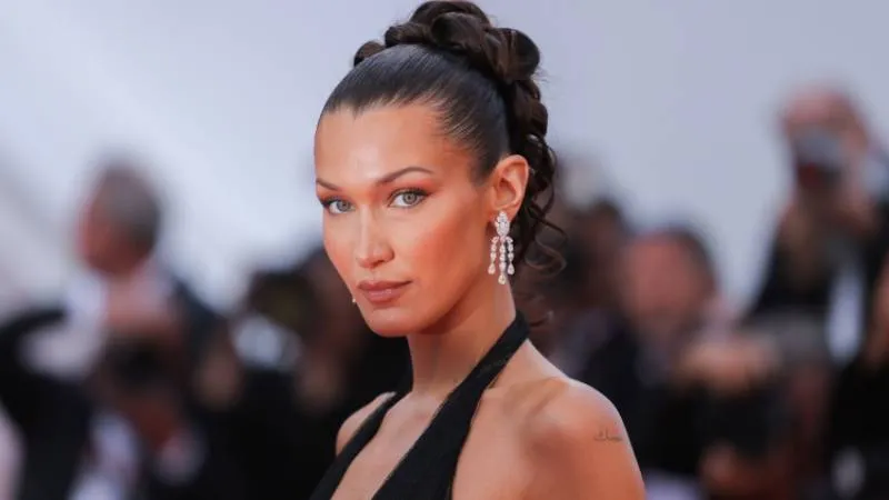 Bella Hadid'den Şaşırtan Açıklama: Anne Olmak İçin Can Atıyorum!