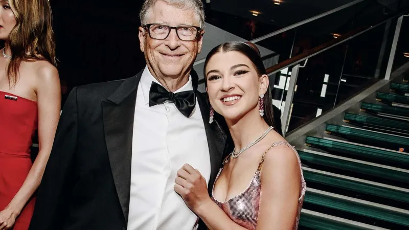 Bill Gates'in Sırrı Ortaya Çıktı! Kızı Ağzından Kaçırdı!