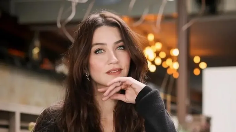 Ceren Benderlioğlu'ndan Şaşırtan İtiraf: Ağlamak Güzel!