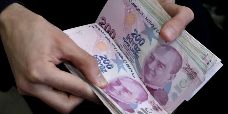 Ev Fiyatları Uçacak Mı? Uzman Tarih Verdi, Herkes Şokta!