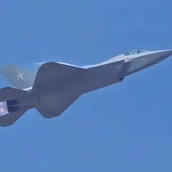 Pakistan'dan Şok Hamle: J-35 Savaş Uçakları ile Hava Gücü Artıyor!