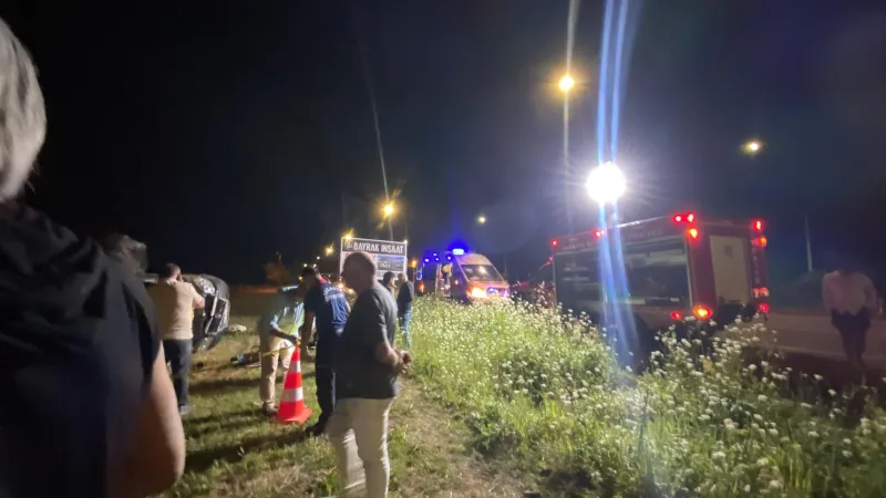 Sakarya'da minibüs tarlaya devrildi: 1 ölü, 1 yaralı