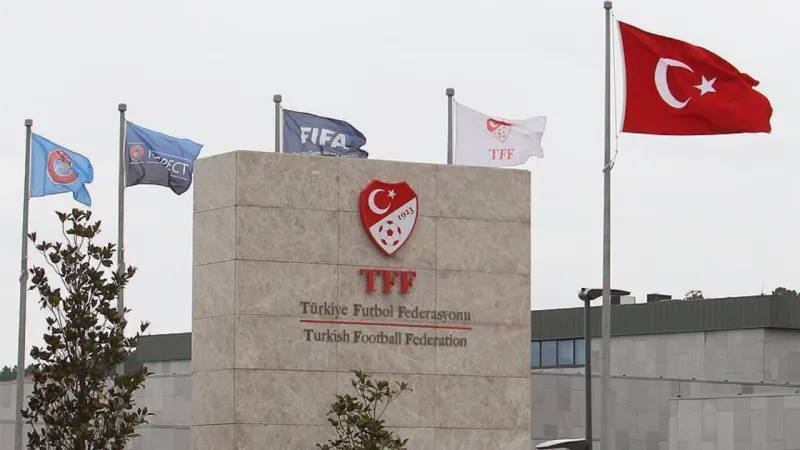 Süper Lig'den 7 kulüp PFDK'ye sevk edildi