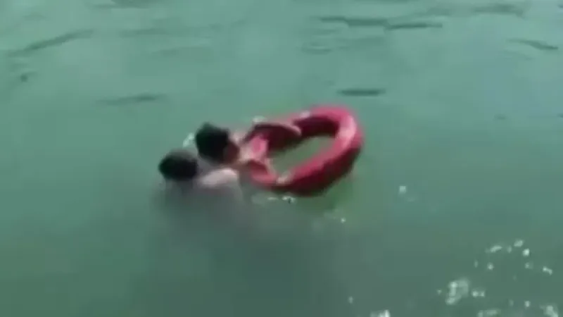 Dayı Yeğenini Kurtarmak İsterken Canından Oldu! Şoke Eden Ölüm