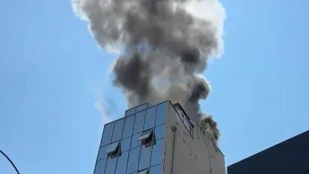 Tekirdağ'da Pastane Yangını! Alevler Çatıyı Sardı
