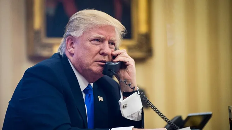 Trump ve Starmer'dan Kritik İran Görüşmesi! Neler Konuşuldu?