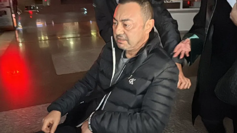 Yıllar sonra sahnede ilk kez: Serdar Ortaç'ın o anları viral oldu!