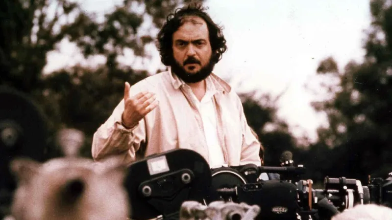 Yönetmen Stanley Kubrick'in evi satışa çıkarıldı